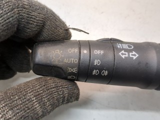 Переключатель поворотов, ориг. номер 25540ED50A, Nissan Note E11 2005-2008