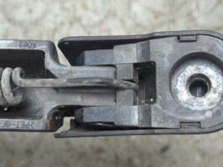 Щеткодержатель левый задний, ориг. номер 287813VU0A, Nissan Note E12 2012-2016