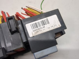 Блок предохранителей, ориг. номер 240187513R, Renault Clio 2003-2013