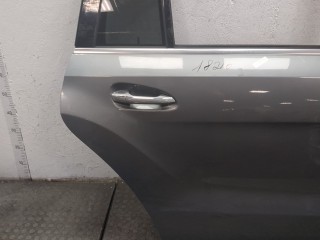Стекло боковой двери правое заднее, ориг. номер A1667301055, Mercedes GL-Класс 2012-2016