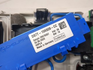 Фонарь салона (плафон), ориг. номер DS7T15K609CC, LV4BA519A58AC, LV4BA519A58ADB3H, Ford Kuga 2019-2024