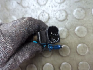 Форсунка топливная, ориг. номер 338002F000, KIA Carnival 2006-2014