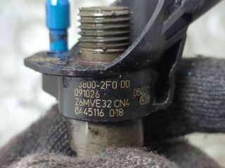 Форсунка топливная, ориг. номер 338002F000, KIA Carnival 2006-2014