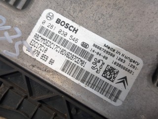Блок управления двигателем, ориг. номер 9807885980, Peugeot 2008 2013-2016