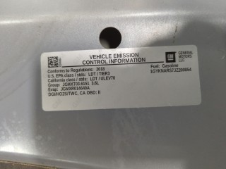 Обшивка капота, ориг. номер 84728013, Cadillac XT5 2016-2019