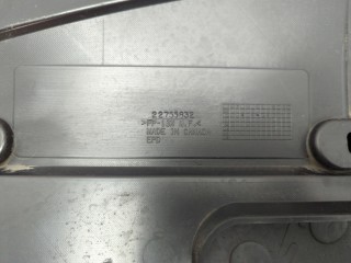 Накладка замка капота левая передняя, ориг. номер 22755832, Chevrolet Volt 2010-2015