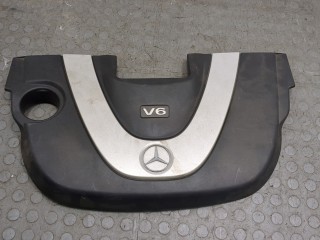 Накладка декоративная на ДВС Mercedes R W251 2005-2007