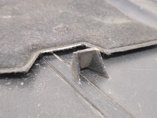 Накладка декоративная на ДВС, ориг. номер A2720100367, A2720101167, Mercedes R W251 2005-2007