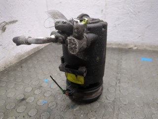 Компрессор кондиционера Ford C-Max 2007-2010