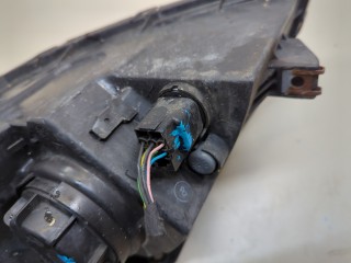 Фара (передняя) правая, ориг. номер 921022R010, Hyundai i30 2010-2012