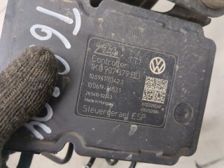 Блок АБС, насос (ABS, ESP, ASR), ориг. номер 1K0614517CN, Skoda Superb 2008-2013