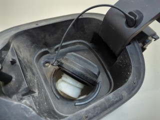 Лючок бензобака, ориг. номер 81595-L3010, 69511L3000, KIA K5 2019-2024