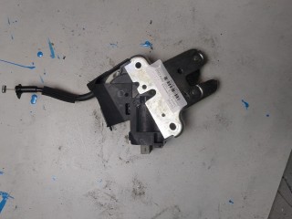 Замок багажника Audi A8 2005-2007