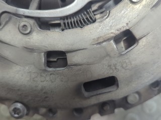Маховик, ориг. номер 6H526477AB, LR004321, Land Rover Freelander 2 2006-2010
