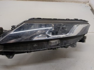 Фара (передняя) левая, ориг. номер 8301D371, Mitsubishi L200 2018-2026