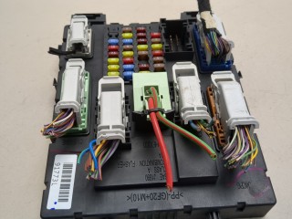 Блок управления бортовой сети (Body Control Module), ориг. номер GV6T14A073JH, Ford Escape 2015-2019
