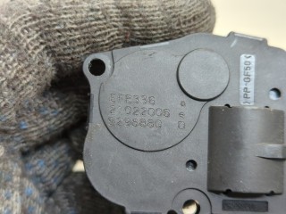 Электропривод заслонки отопителя, ориг. номер A1669060008, Mercedes R W251 2005-2007