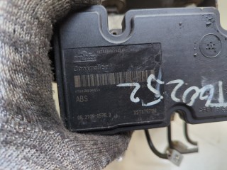 Блок АБС, насос (ABS, ESP, ASR), ориг. номер 06210205044, 5611064J0, Suzuki Grand Vitara 2002-2006
