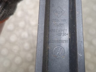 Щеткодержатель левый задний, ориг. номер 6Q6955707C, Skoda Fabia 2010-2014