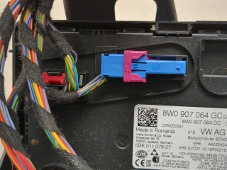 Блок управления бортовой сети (Body Control Module), ориг. номер 8W0907064GC, Audi A4 2015-2020