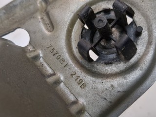 Кронштейн крыла, ориг. номер 41357267327, 7267327, BMW X3 2010-2014
