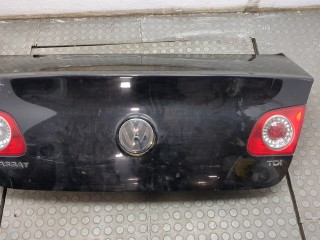 Крышка (дверь) багажника Volkswagen Passat 2005-2010