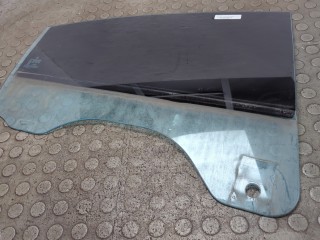 Стекло боковой двери правое заднее Mercedes CLS 2004-2008
