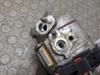 Компрессор кондиционера, ориг. номер 68021835AD, Chrysler 300C 2011-2015