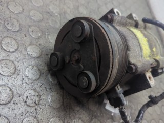 Компрессор кондиционера, ориг. номер F7LZ19703AA, Lincoln Navigator 1997-2003