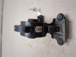 Подушка крепления КПП, ориг. номер 1237136100, Toyota RAV 4 2015-2019
