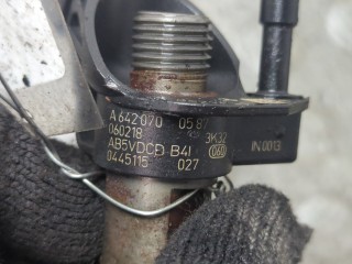 Форсунка топливная, ориг. номер 0445115027, A6420700587, A6420701987, Mercedes GL-Класс 2006-2009