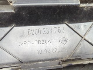 Решетка радиатора, ориг. номер 93179468, Opel Movano 2003-2010