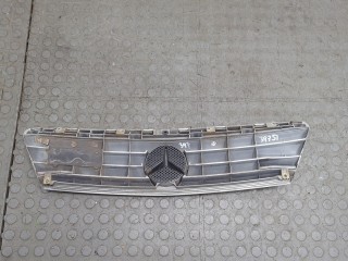 Решетка радиатора, ориг. номер A1688880360, Mercedes A-Класс 1997-2001