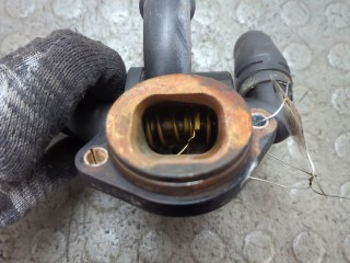 Корпус термостата, ориг. номер 03L121111AE, Volkswagen Tiguan 2011-2019