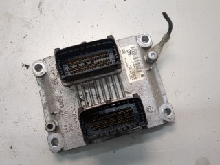 Блок управления двигателем Opel Corsa 2003-2006
