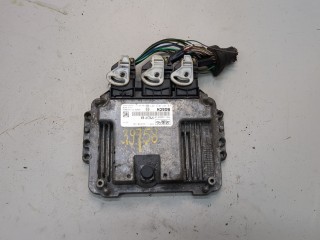 Блок управления двигателем Ford Focus 2004-2008
