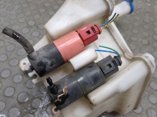 Бачок омывателя, ориг. номер 853150D060, 853300D050, 853300D060, Toyota Yaris 2009-2012