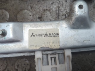Стеклоподъемник электрический левый передний, ориг. номер 5713A133, Mitsubishi Colt 2002-2012