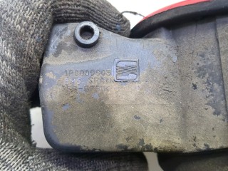Лючок бензобака, ориг. номер 1P0809905A, Seat Leon 2005-2012