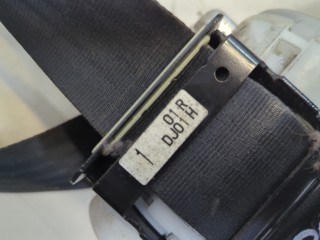 Ремень безопасности правый передний, ориг. номер DJ0157L3001, Mazda 2 2007-2010