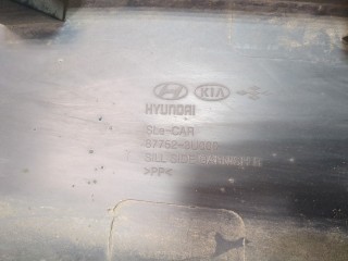 Накладка на порог правая передняя, ориг. номер 877523U000, KIA Sportage 2010-2014
