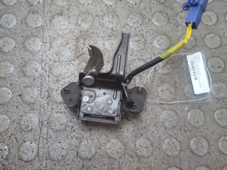 Замок багажника, Toyota Yaris 2005-2009