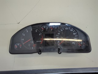 Щиток приборов (приборная панель) Audi A6 1997-2001
