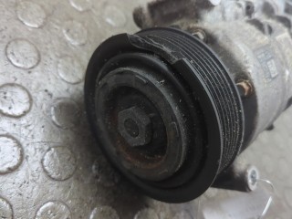 Компрессор кондиционера, ориг. номер 4M0816803, Audi A4 2015-2020