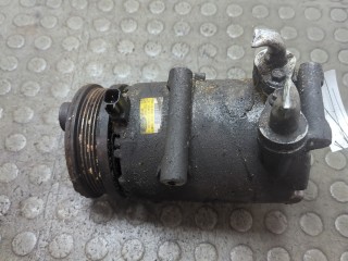Компрессор кондиционера Ford Focus 2007-2011