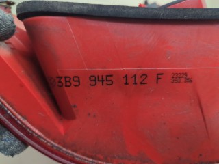 Фонарь (задний) правый, ориг. номер 3B9945112F, Volkswagen Passat 5 1996-2001