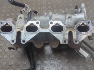 Коллектор впускной, Nissan Almera Tino 2000-2003