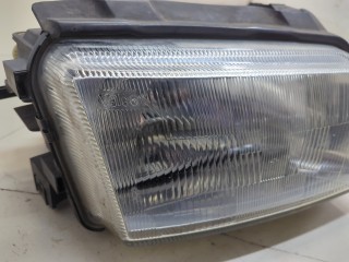 Фара (передняя) правая, ориг. номер 8D0941004A, Audi A4 1994-1997