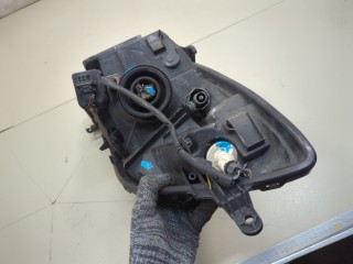 Фара (передняя) левая, ориг. номер 8117052580, Toyota Yaris 2005-2009