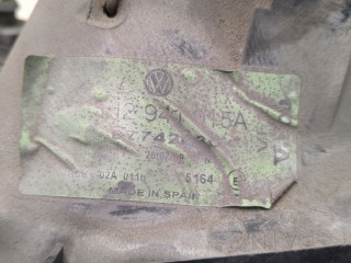 Фара (передняя) левая, ориг. номер 1J2941017A, Volkswagen Golf 4 1997-2006